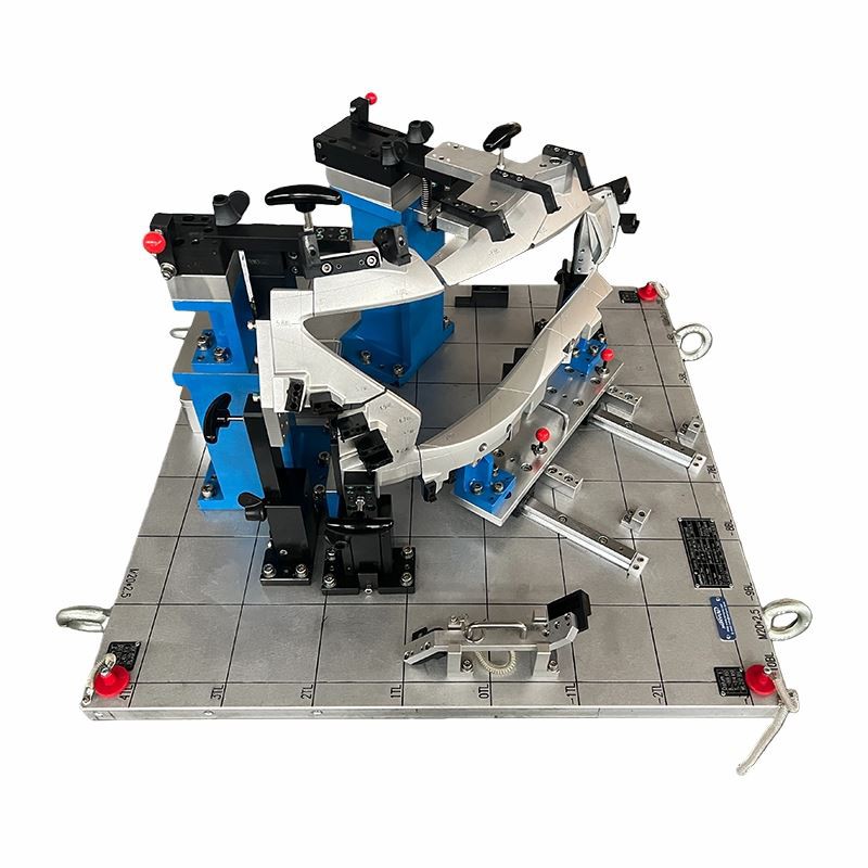 Naprava za preverjanje sklopa glavne luči